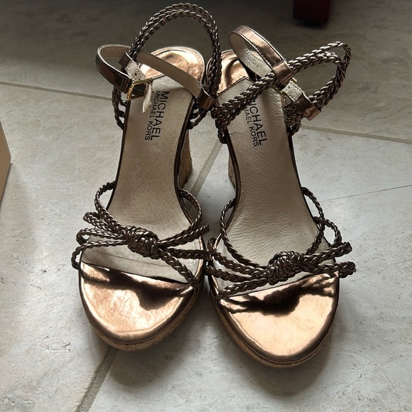 Michael Kors Palm Beach Wedge Sandal Bronze Size 8 - Picture 2 of 13